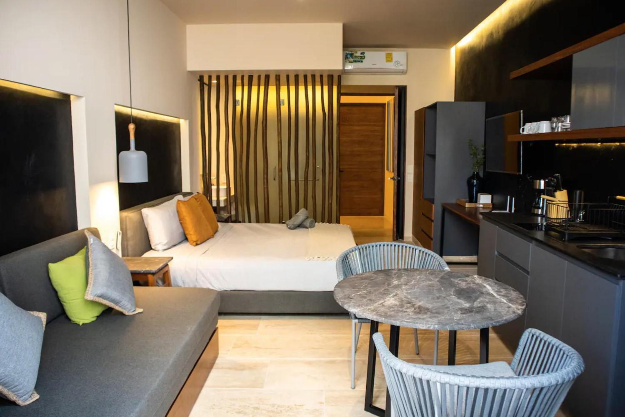 Luxury With Private Plunge Pool Playa del Carmen